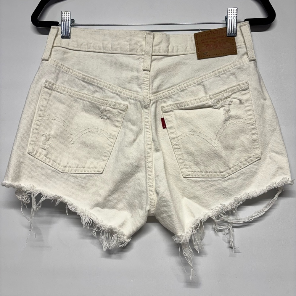 ✨Levi's Premium 501 Jean Shorts Size 27 - Picture 3 of 12